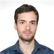 Compositore e pianista, Dottore di Ricerca, offre lezioni private