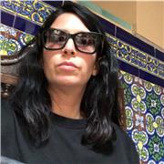 Laureata in economia, posso insegnare letteratura e grammatica italiana, storia e geografia