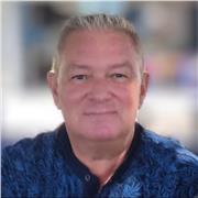 insegnero la lingua inglese a studenti adulti da 18 anni