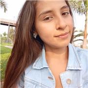 Maestra de historia del Perú y universal imparte clases entretenidas y sencillas