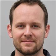 Mathe Privatlehrer bietet Nachhilfe in Mathe für Grundschulkinder an