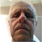 Profesor de Química para estudiantes de Educación Medio y Preuniversitaria