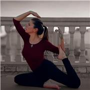 Profe de Hatha Yoga imparte clases individuales y grupales