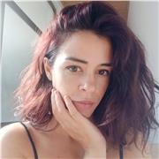 Docente di ruolo, laureata in Lettere Classiche e Filologia Classica con il massimo dei voti, offro ripetizioni di Greco e Latino