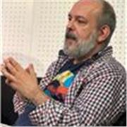 Profesional con treinta años de experiencia en todos los ámbitos relacionados con la comunicación.