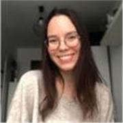 Professeure diplômée pour cours de fle en ligne