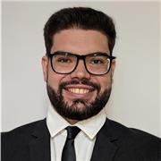 Profesor de saxofón y piano. Lenguaje musical