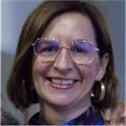 Native English teacher with many years of teaching experience.