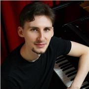 Professional music teacher, jazz and classical pianist