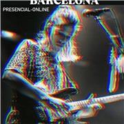 Amo la musica y enseñar.Toco la guitarra y canto desde hace muchos años en argentina y actualmente en españa. Todas las edades.