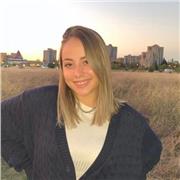 Doy clases de economía orientada a 4º de la Eso ,1º y 2º de Bachillerato