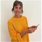 Profesor de Inglés imparte clases a adultos de todos los niveles