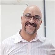 Dou aula de filosofia (do direito) para interessados do ensino médio e superior
