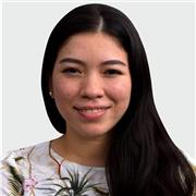 Hola, soy Eliana y puedo ayudarte a aprender el idioma Español.