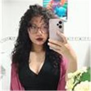 Futura periodista apasionada que quiere ser profesora y enseñar niños.