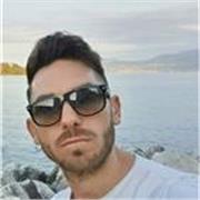 Diventa artista. Maestro d’arte con 20 anni di esperienza propone lezioni di disegno e pittura online. Primo artista italiano ad aver partecipato al festival di Cannes e di Venezia. Potete visionare