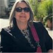 Spanisch Tutorin die Kinder aller Altersgruppen unterrichtet