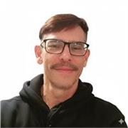 Profesor de español imparte clases a niños, jóvenes o adultos