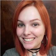 Professora de História e Direito com experiência