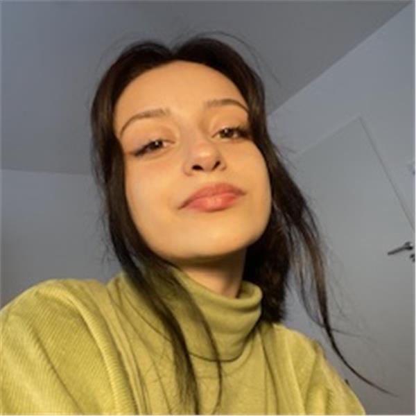 Nisa Karaca Nachhilfelehrer aus Augsburg