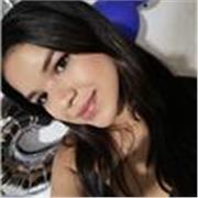 Soy una docente entregada, que logra establecer una buena conexión con estudiantes de básica primaria y también estudiantes de básica secundaria