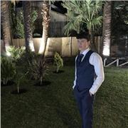 Profesión de golf y practicante de este y de pádel