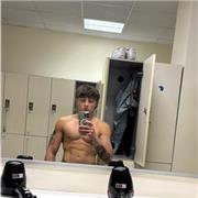 Personal trainer certificato disponibili per lezioni private ,qualunque chiarimento sono a disposizione.