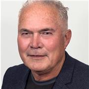 Experienced Well Educated Adult Educator in Business and Economics