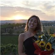 Sei alla ricerca di un'insegnante qualificato che ti aiuti a fare i compiti o disposto ad insegnarti la lingua italiana?