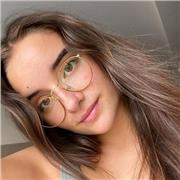 Estudiante universitaria de ciencias de la salud, con título de bachillerato con media excelente y apasionada de la enseñanza a quien lo necesite.