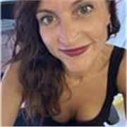 Profesora de marketing digital experta en estrategias de marketing: campañas de pago, comunicación, estrategia en redes sociales