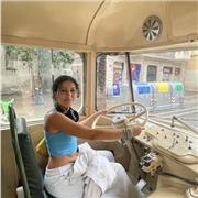 Profesora de particulares de repaso y apoyo para estudiantes de primaria y ESO