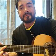 Soy una persona activa y productiva y me interesa dar clases a personas que se estén iniciando o que quieran iniciarse pero no se atreven a dar el paso, creo que lo primordial es darle la confianza y después las herramientas para que puedan ir desarrollan