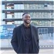 I'm an English native speaker with experience in both class room and online tutoring