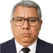 Profesor de matemáticas, para alumnos desde 10 años hasta 15 años de edad