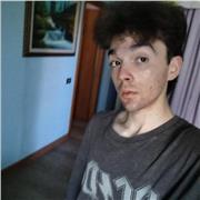 Hai bisogno di aiuto sui tuoi scrittori preferiti o che odi di più? Contattami subito allora