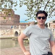 Ich bin gerade Master Student in Physik an der Goethe Universität Frankfurt. Ich biete preisgünstige Mathe und Physiknachhilfe