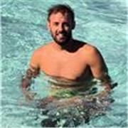 Istruttore di nuoto disponibile per lezioni private