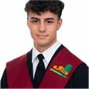 estudiante de primaria apto para dar clases y con nivel B2 de inglés pero capaz de enseñar cualquier materia