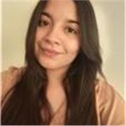 Profesora de inglés con TEFL certificación especializada en clases de adultos y niños modalidad online