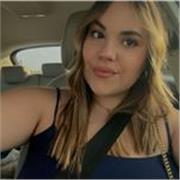 Soy una chica a la que le encanta enseñar y con buena mano con niños y adolescentes.