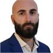 Docente di Italiano L2 con formazione specialistica in linguistica e comunicazione interculturale