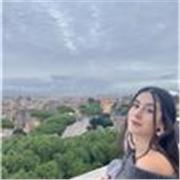 Recién graduada en economía da clases de matemáticas/economia/lengua