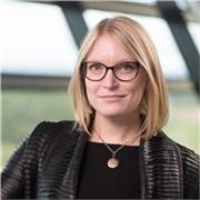 English tutor providing lessons to adults and children