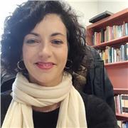 Lezioni di Inglese, Latino & Greco. Ho insegnato all'Università e alle Superiori in Italia e all'estero