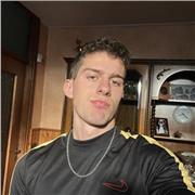 Studente universitario disponibile per lezioni di matematica, scuola elementare o media