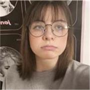 Profesora de inglés que imparte clases a personas de todas las edades (tengo el certificado C1 de Cambridge)