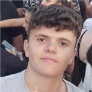 Profesor de matematicas imparte clases a todas las edades