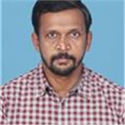 Physics tutor teaching physics at high school level in India