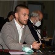 Diplomato al liceo scientifico e laureato in Psicologia Clinica dello Sviluppo con esperienza nel sostegno allo studio offre ripetizioni e aiuto compiti in Matematica e Fisica per scuole Elementari, Medie e Superiori.
